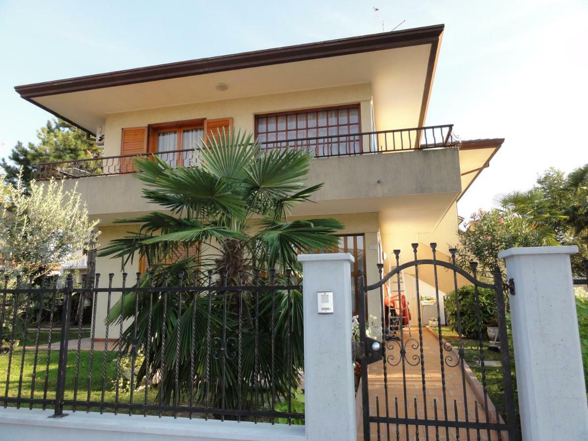 Villa Paola Bibione Kültér fotó